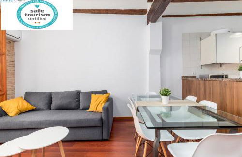 Travel Habitat Plaza de la Virgen - Photo 1