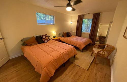 Santa Fe Inspired Bungalow- 5 minutes to downtown - Foto 14