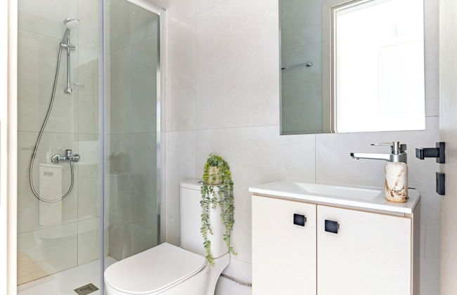 Sanders Only Limassol - Foto 37