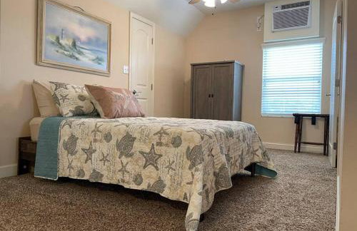 Adorable private 1-bedroom studio on mini-farm. - Foto 3