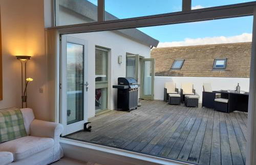 Crow's Nest Penthouse Apartment with Free Spa Access - Foto 20