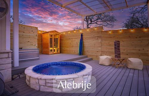 Secluded Luxury Couples cabin Sauna Pool - Foto 1