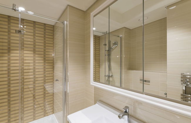 Ist flats Serviced Apartments - EMAAR SQ - Photo 65