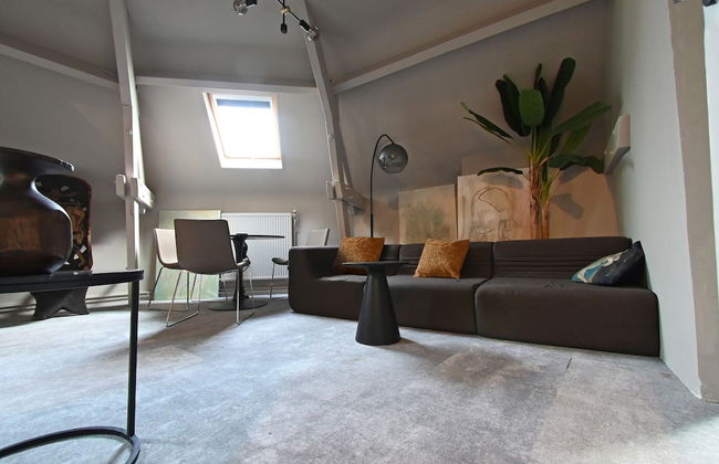 Cheap, Affordable Luxury in Antwerp Cc-4 - Foto 1