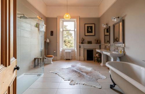 Errol Park - Grand Stately Home & Views - Photo 52