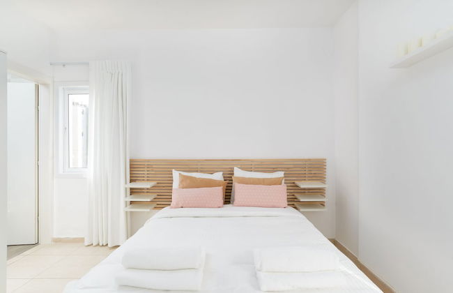 Bright and Fresh Family Home near Beach - Foto 4