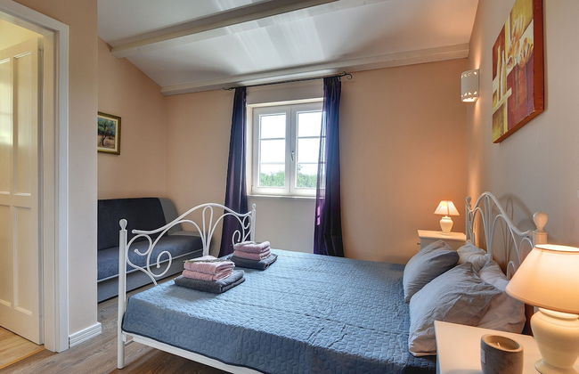 Detached Villa With Swimming Pool in the East of Istria Near the Sea - Foto 3