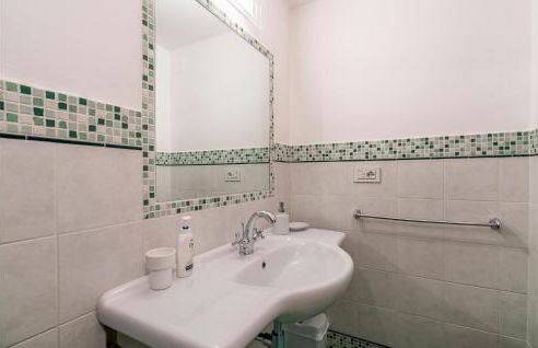 4 Bedroom Lovely Home In San Giovanni - Foto 51