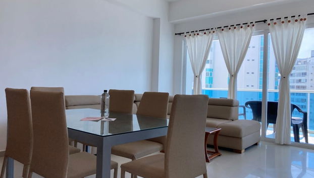 w Lovely 2BR w Beautiful Ocean View n AC in CTG - Foto 4, Habitación