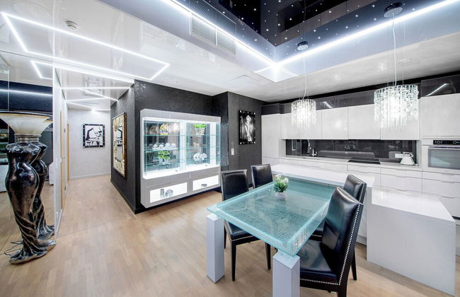 Sky Tower Apartments - Photo 39