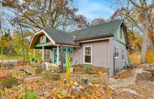 Walk to Downtown Eclectic Wisconsin Dells Home - Foto 26