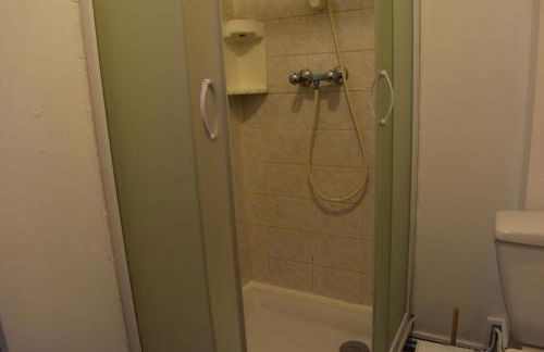 Le Camélinat T2 centre ville Proche stade et parc expo - Foto 7