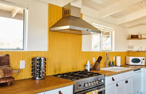 Desert Oasis Hot Tub, Sauna, Pool, Walk to Pappys - Foto 25