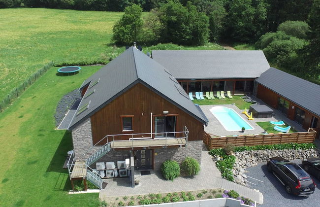 Villa With Heated Outdoor Pool and Sauna - Photo 43