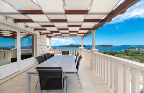 Holiday house with a swimming pool Prizba, Korcula - 199 - Photo 32