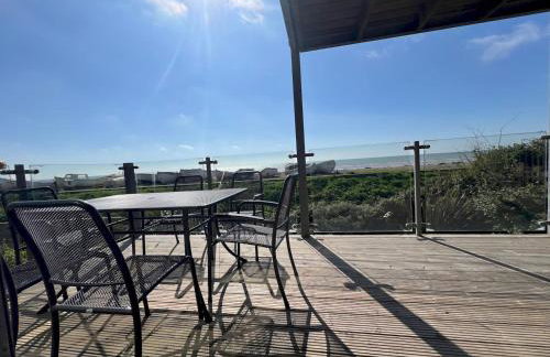 Beachfront Bliss at Laughing Water - Pass the Keys - Foto 9