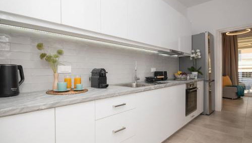 SaltWater Suites Zante - Foto 5, stove, toaster, minibar