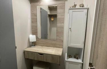 Elegant Lodge in Peaceful Holiday Resort - Photo 38