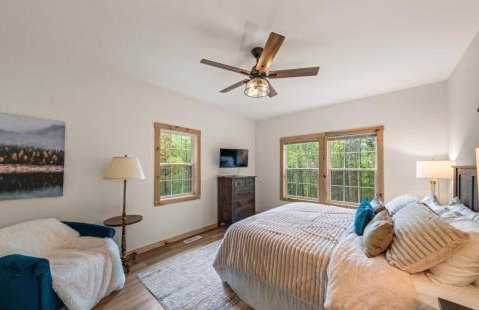 Mountain View Retreat with Large Swim Spa, Game Room - Foto 50