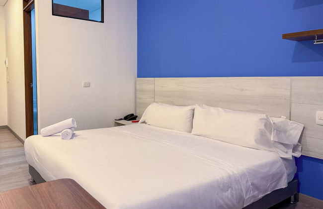 Apartamentos Regency La Feria - Photo 21