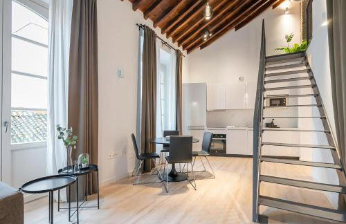 Feelathome Conde Apartments - Photo 18