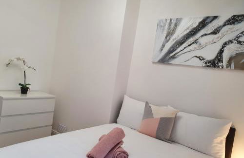 Glasgow Comfortable and Modern 3 Bedroom Mid Terraced Villa - Foto 4