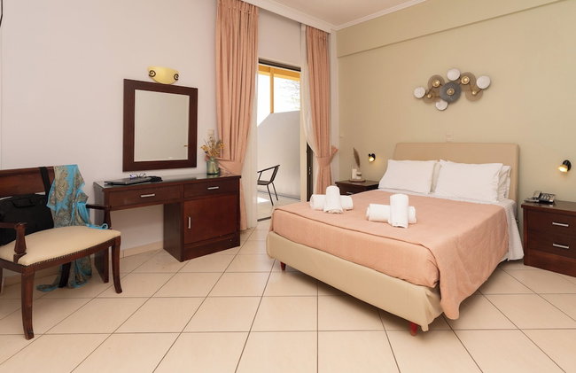 Finiki Plaza - Photo 143