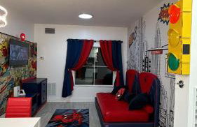 Disney Princess and Heroes Apartment Accessible - Foto 28