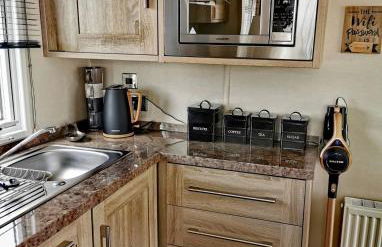 Glan Hirfaen, Where the mountains meet the sea - Photo 11