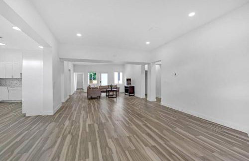 Spacious Retreat with Green Areas 8 ppl - Foto 15