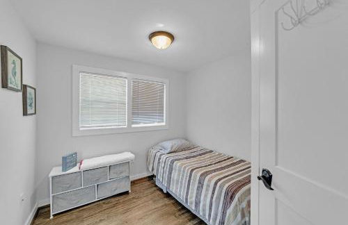 Charming 2-BR Home, 4 Blocks to the Boardwalk home - Foto 14