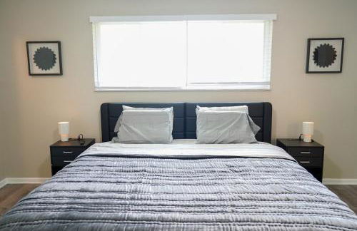 3BR Retreat near BrewDog, games, and lots of space - Foto 18