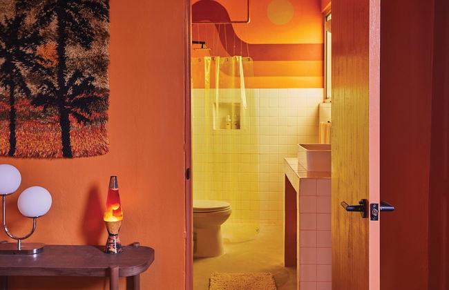 MOOD HAUS by DW - 70's Retro Stays - Photo 36