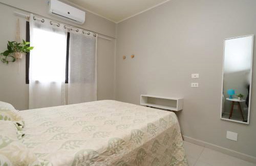 Apartamento Praia do Tombo Guarujá 120m do mar - Foto 21