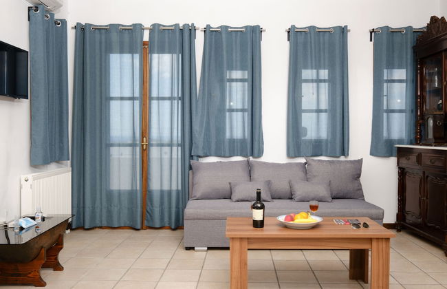 Private villa Evgenia - Photo 6