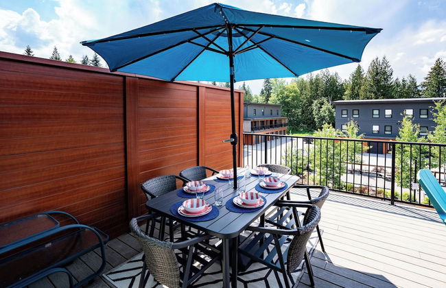 Peak Paradise by Revelstoke Vacations - Photo 24