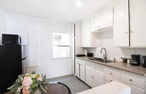 Ground-Floor 1-Bedroom by Beverly Hills Steps from Restaurants, Cafes and Shopping - Foto 18