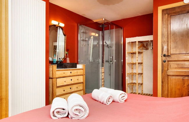 Magnificent Holiday Home in Baronville With Heated Pool & Billiards - Photo 5