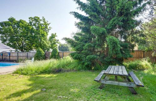 Walk to Beach Home with Pool in Vermilion - Foto 38