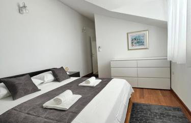 SKY - beautiful rooftop apartment with shared pool - Foto 21