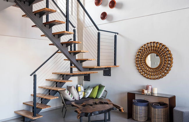 The Bond Square - Photo 7