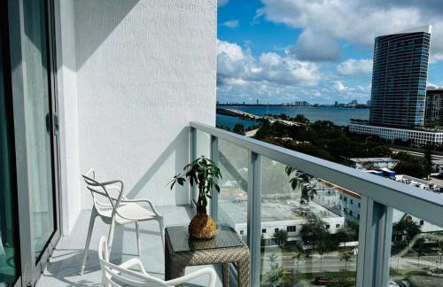 BRAND NEW TOP FLOOR IN THE HEART OF MIAMI - Foto 52