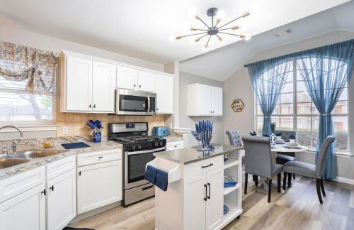 Spacious beautiful home near Kalahari Resorts (9min) - Photo 17