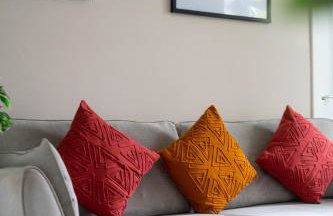 4 Bedrooms Homely House - Sleeps 6 Comfortably with 6 Double Beds,Glasgow, Free Street Parking, Business Travellers, Contractors, & Holiday-Goers, Near All Major Transport Links in Glasgow & City Centre, Perfect for Common Wealth Games 2026 - Foto 54