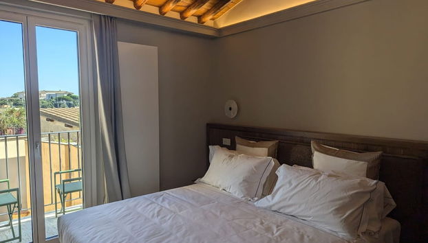 Treasurerome Eden Penthouse Suite 2BR - Foto 5, Habitación