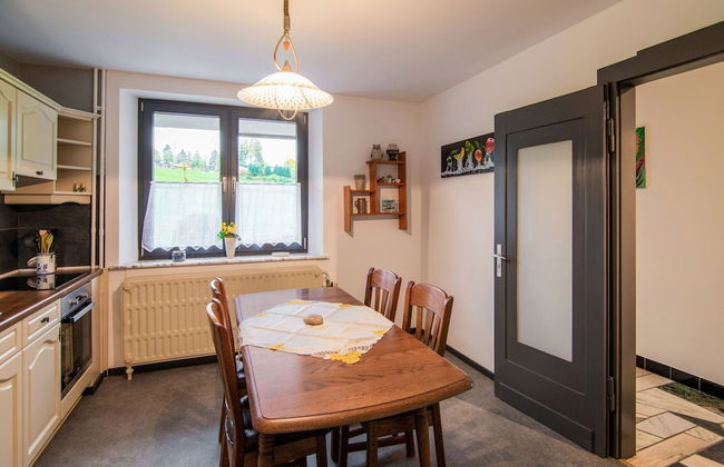 Holiday Home in Bullingen With Garden - Photo 25