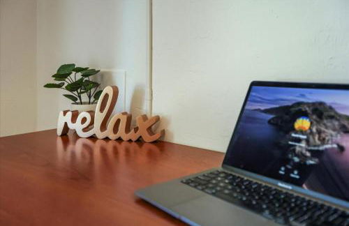 The YinYang - King Bed , Workspace , Full Kitchen - Foto 30