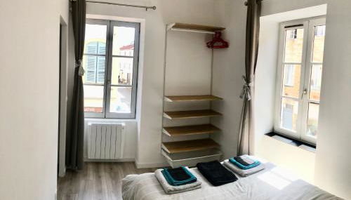 Joli logement au centre de Trévoux - Foto 5