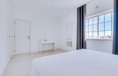 Casa Nuria com 4 quartos, piscina e churrasco em Vale do Lobo - Foto 14