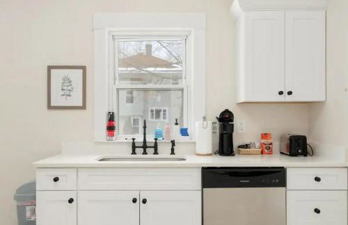 Sweet Retreat 3 Mins to Notre Dame Eddy St Commons and Memorial Hospital - Foto 14